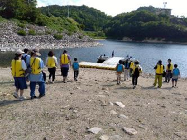 写真：ならまた湖2